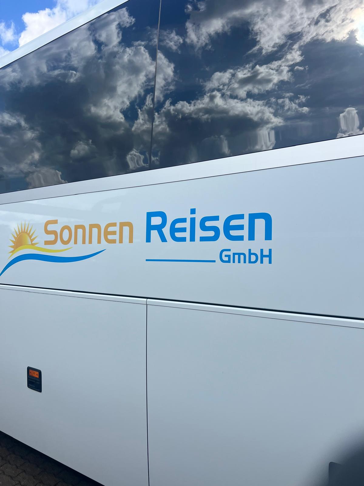 Sonnen Reisen Bus Detail